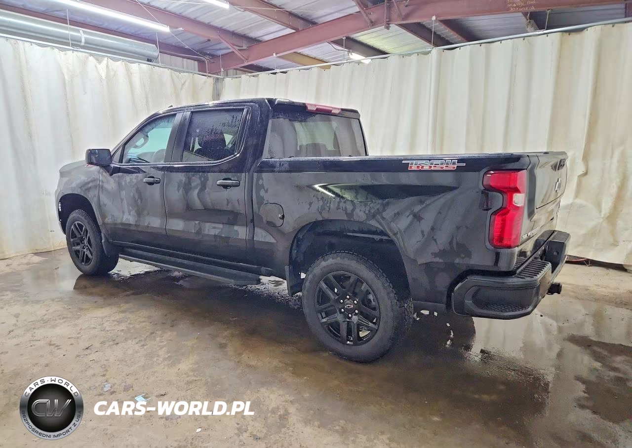 2022 Chevrolet Silverado K1500 Trail Boss Custom VIN:3GCPDCED2NG611702 - 2