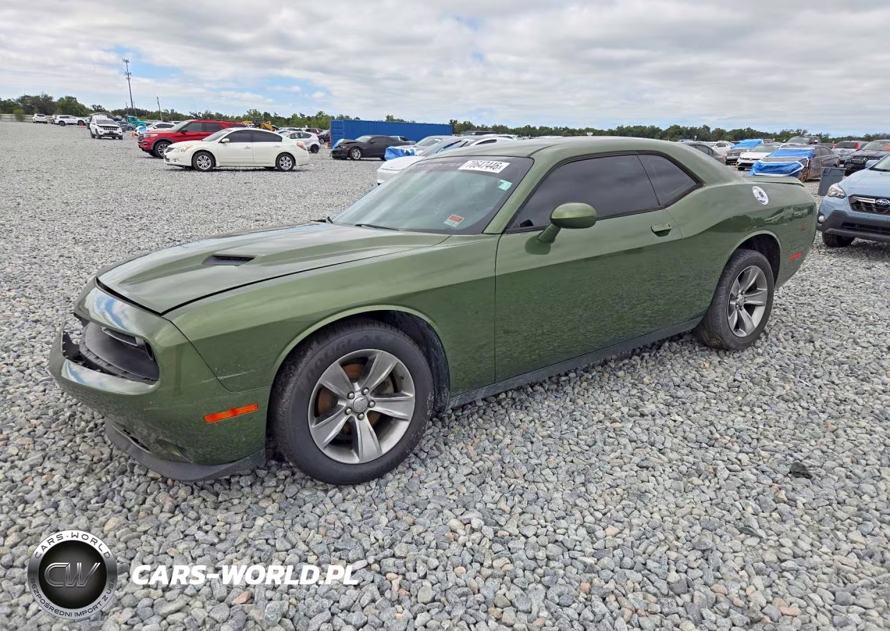 2019 Dodge Challenger Sxt VIN:2C3CDZAG6KH618332 - 1