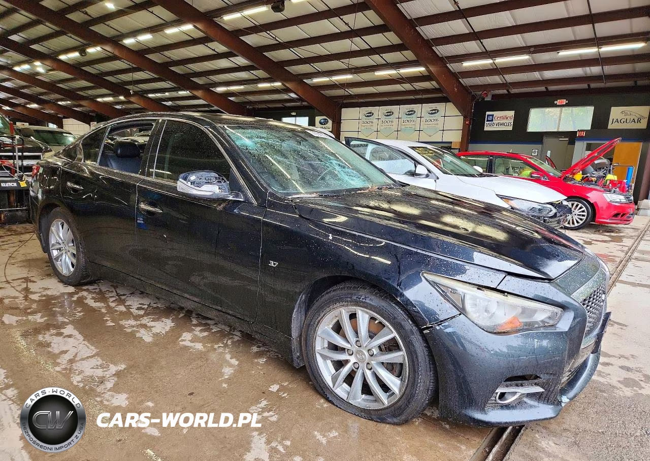 2015 Infiniti Q50 Premium VIN:JN1BV7AR3FM410828 - 4
