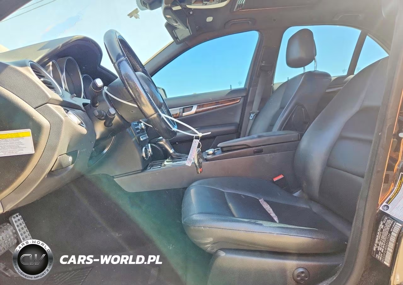 2014 Mercedes-Benz C 250 VIN:WDDGF4HBXEA937584 - 7