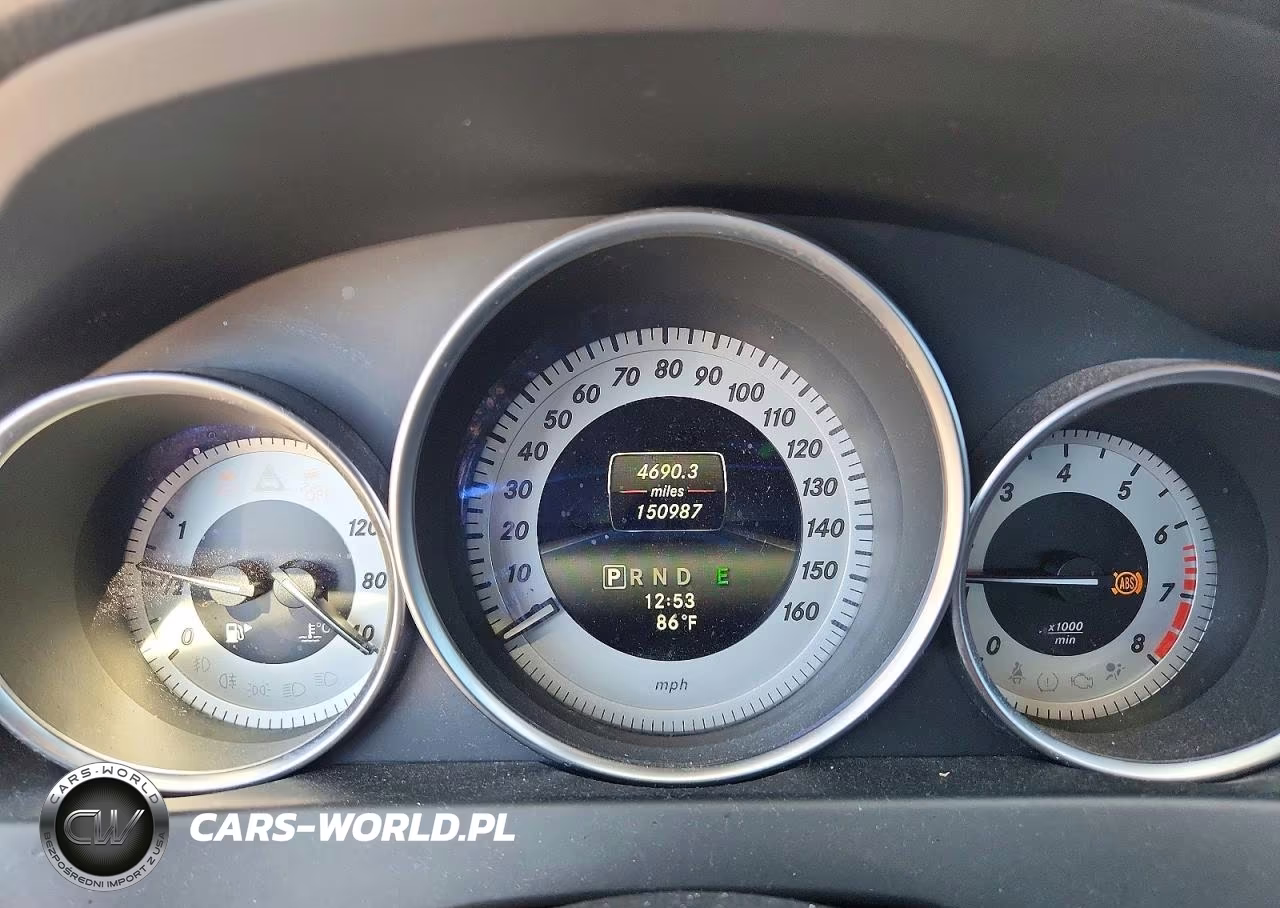 2014 Mercedes-Benz C 250 VIN:WDDGF4HBXEA937584 - 9