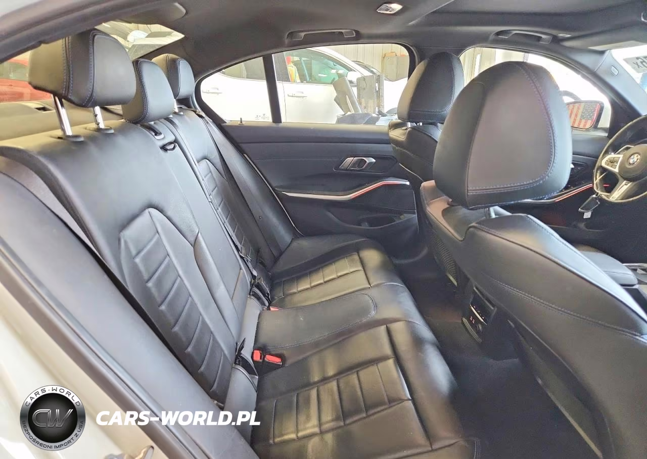 2019 BMW 330I VIN:WBA5R1C55KAK11486 - 10