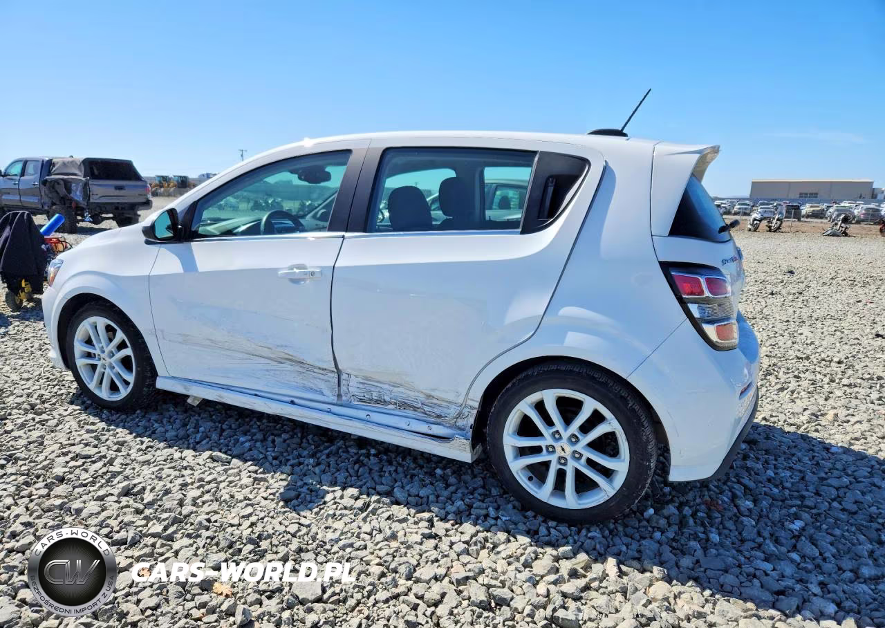 2018 Chevrolet Sonic Lt VIN:1G1JD6SBXJ4129747 - 2