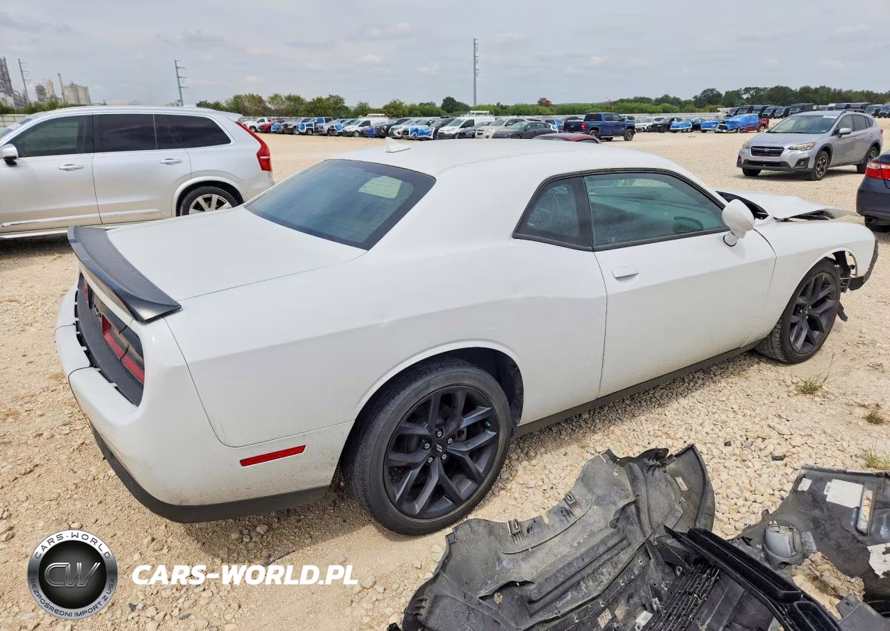 2023 Dodge Challenger Sxt VIN:2C3CDZAG3PH587015 - 3