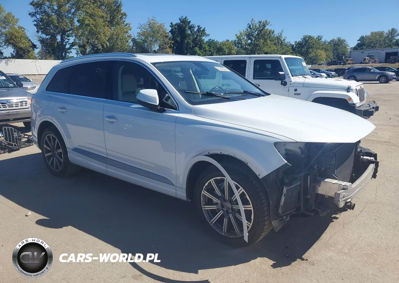 2019 Audi Q7 Prestige VIN:WA1VAAF77KD015727 - 4