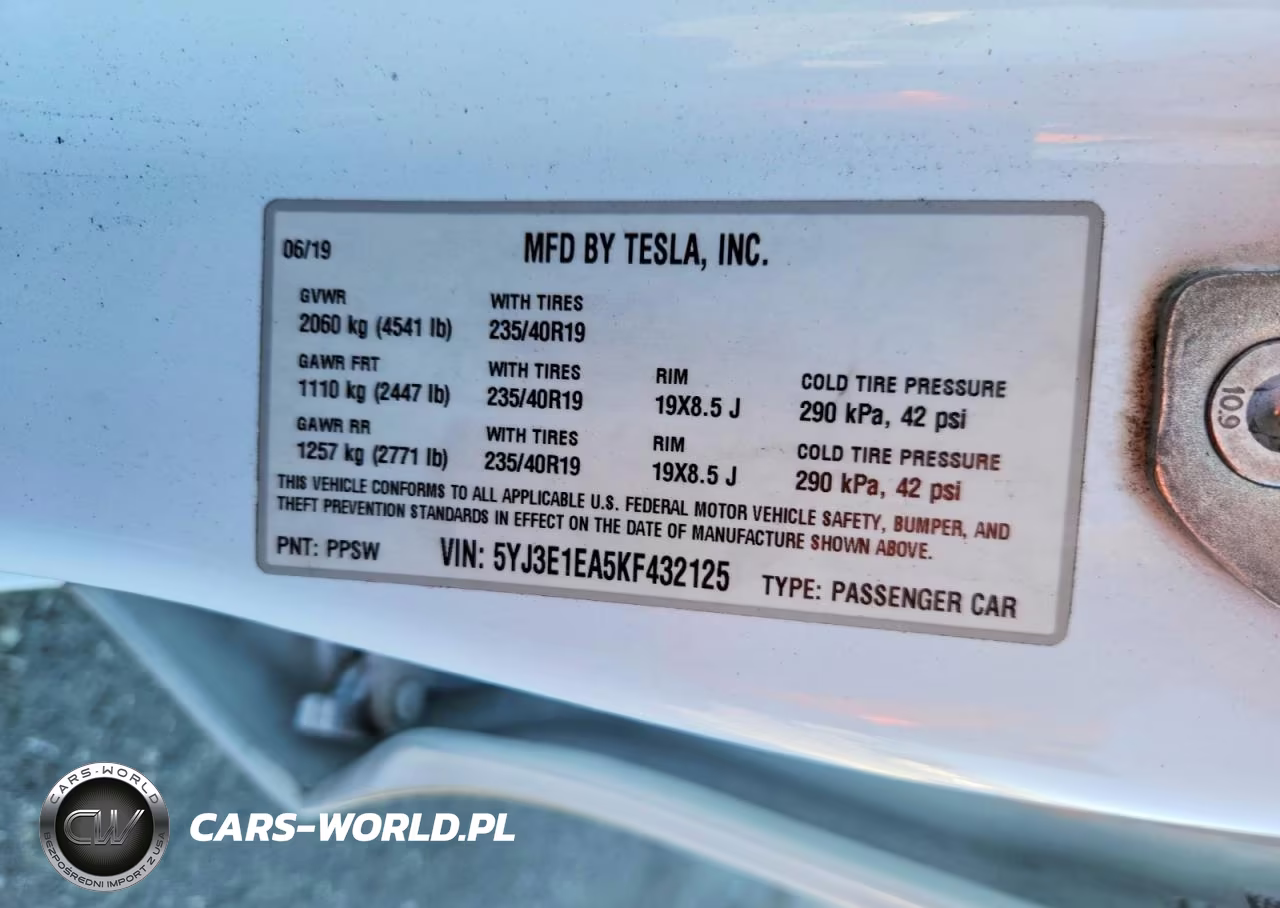 2019 Tesla Model 3 VIN:5YJ3E1EA5KF432125 - 12