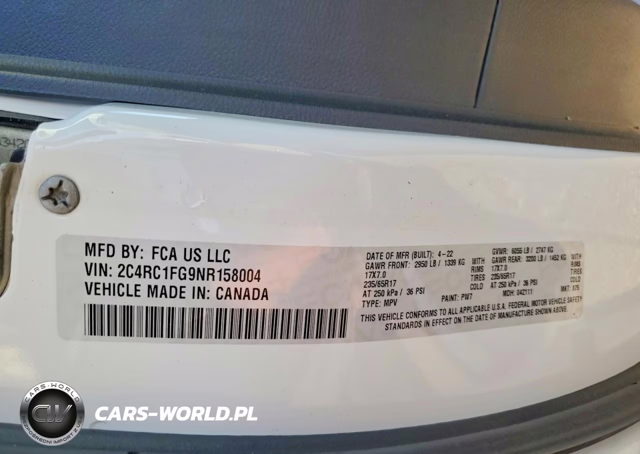 2022 Chrysler Pacifica Touring VIN:2C4RC1FG9NR158004 - 13