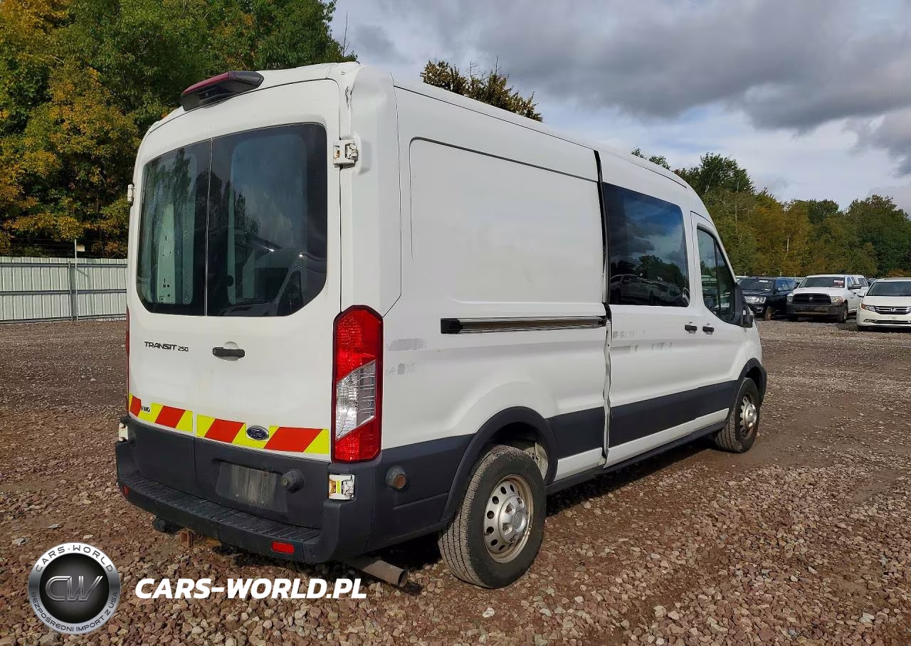 2020 Ford Transit T-250 VIN:1FTBR2C83LKA16102 - 3