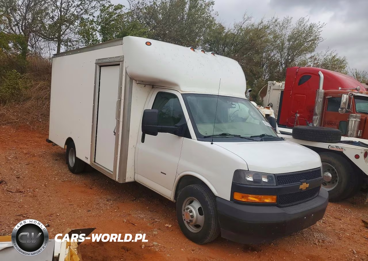 2021 Chevrolet Express Delivery Truck VIN:1GB3GSC76M1145304 - 4