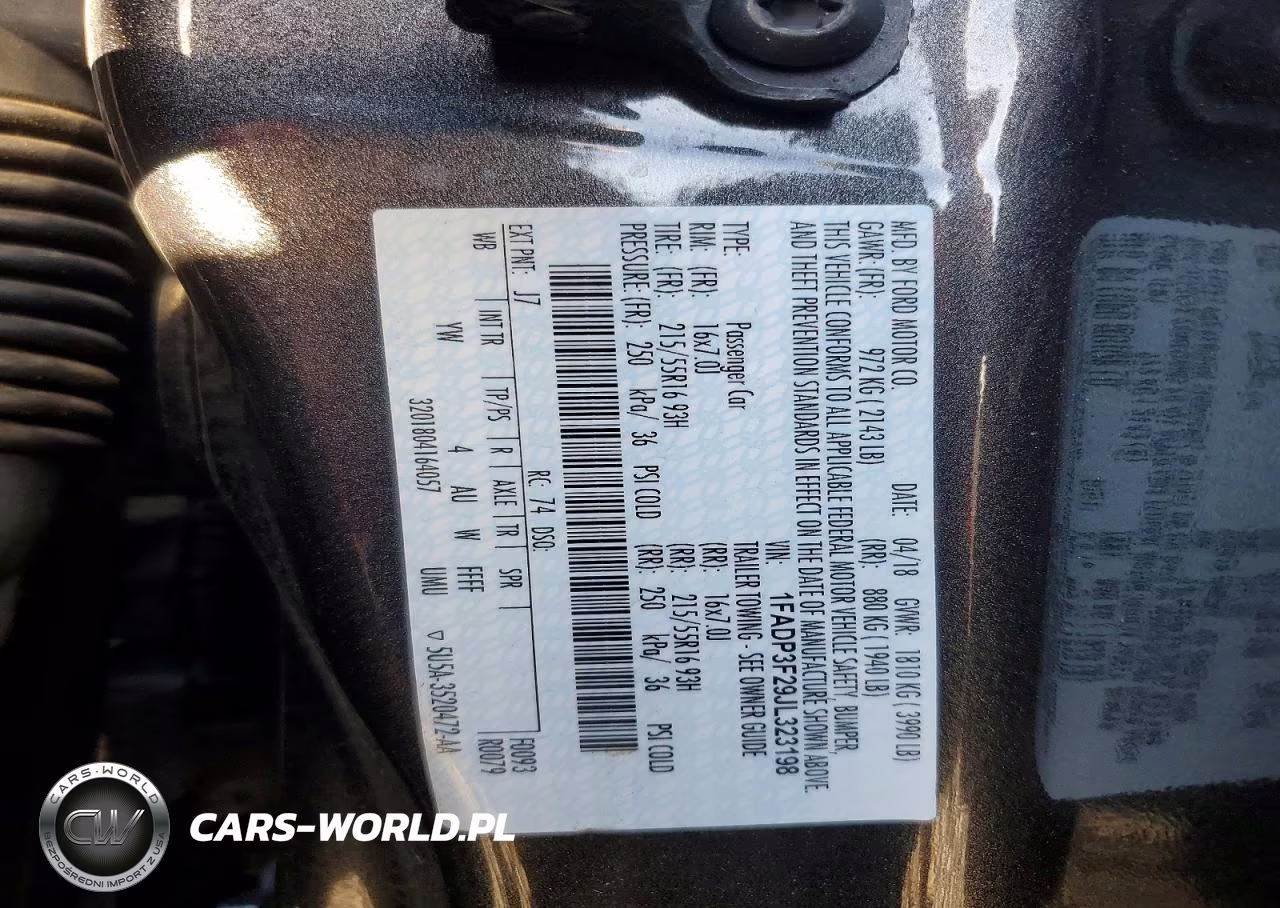 2018 Ford Focus Se VIN:1FADP3F29JL323198 - 12