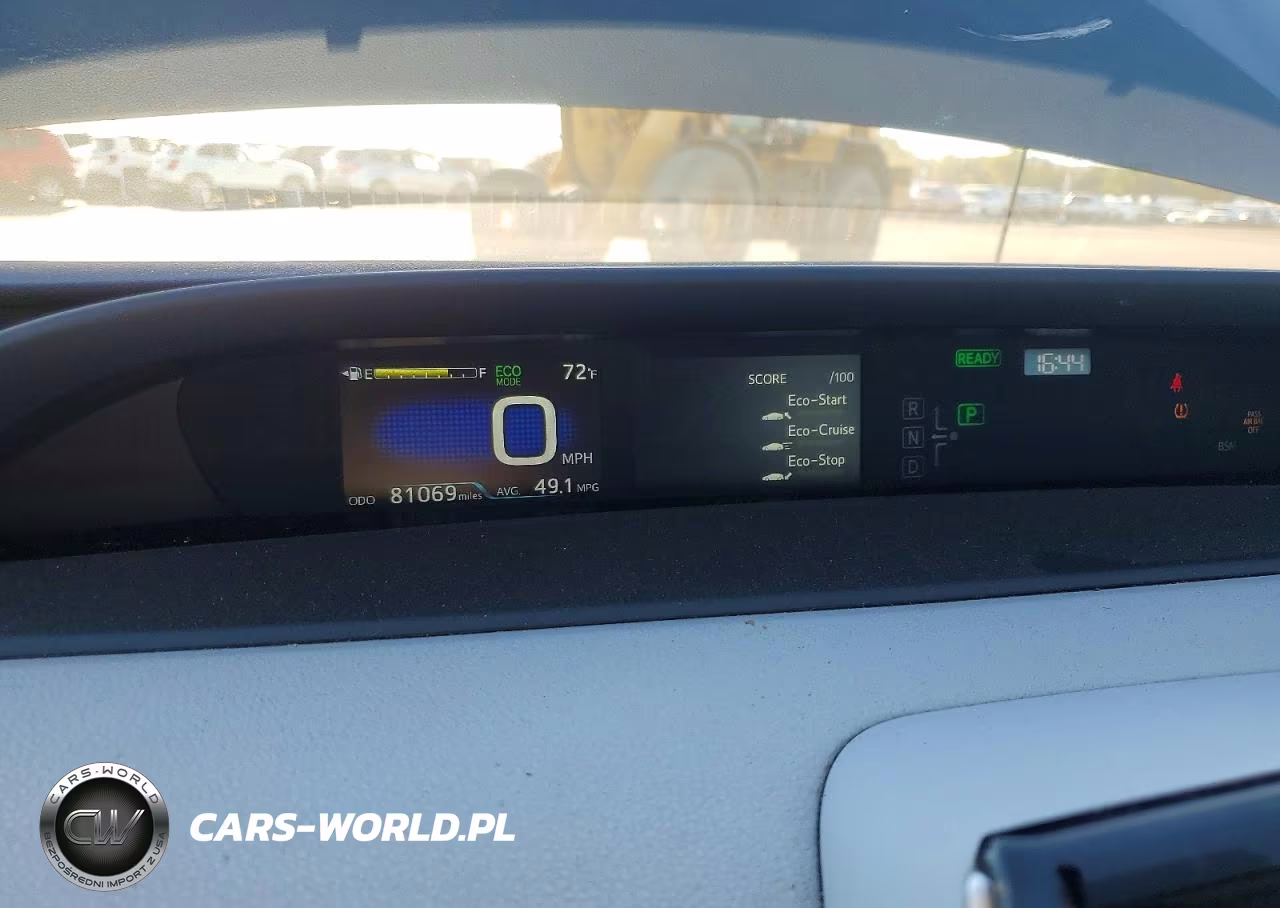 2019 Toyota Prius Le VIN:JTDKARFUXK3091221 - 9