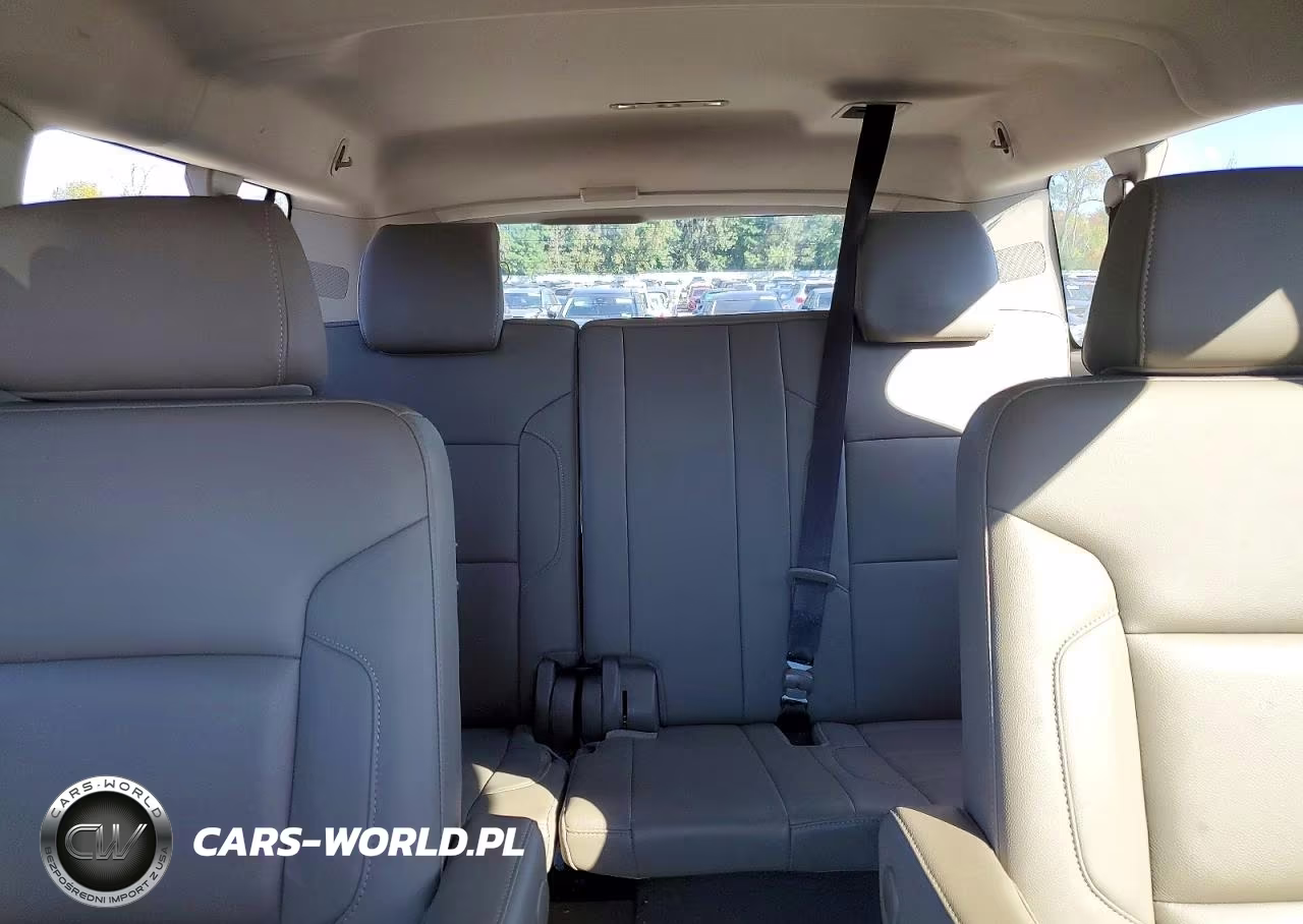 2019 Chevrolet Suburban K1500 Lt VIN:1GNSKHKCXKR329450 - 10
