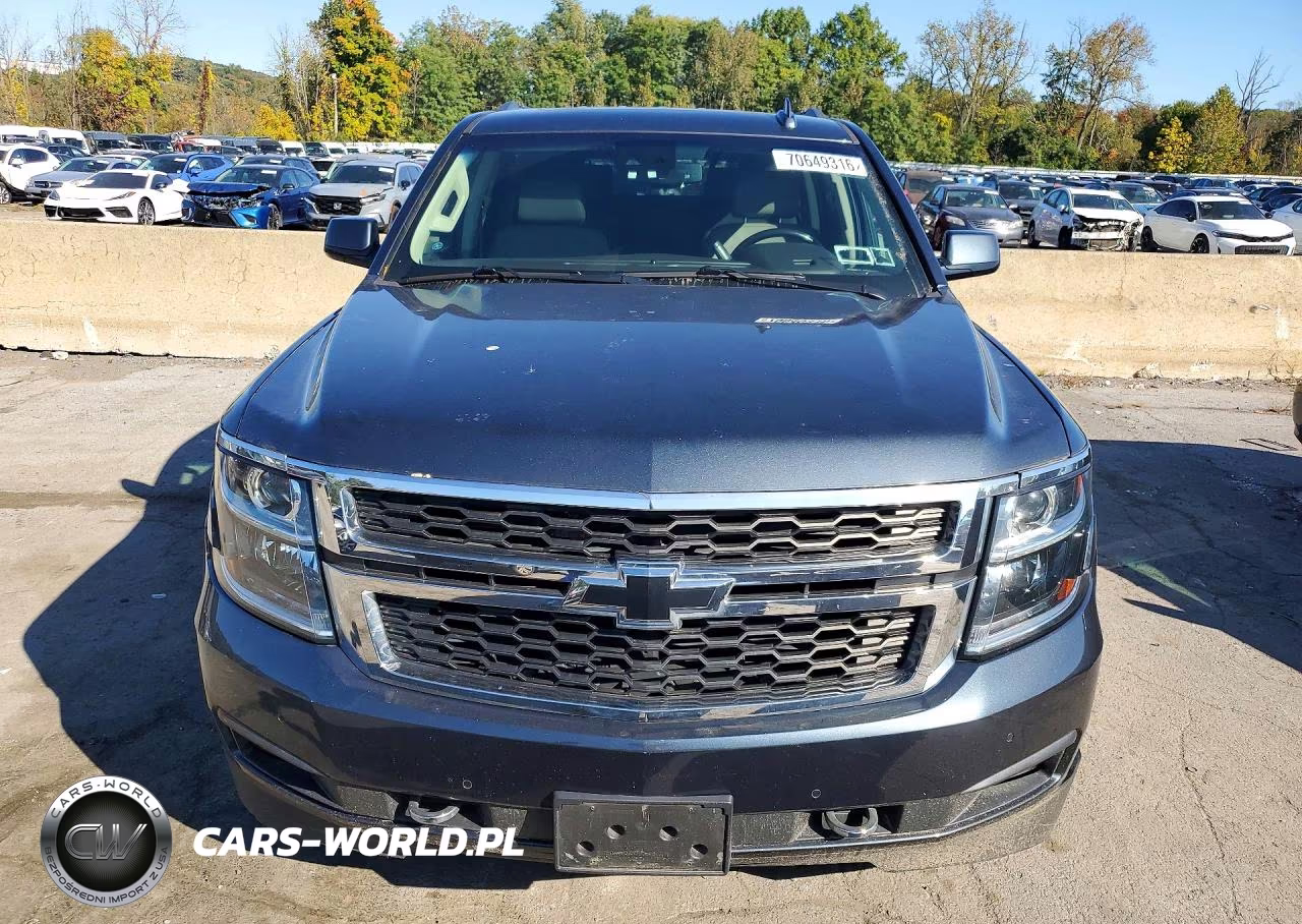 2019 Chevrolet Suburban K1500 Lt VIN:1GNSKHKCXKR329450 - 5