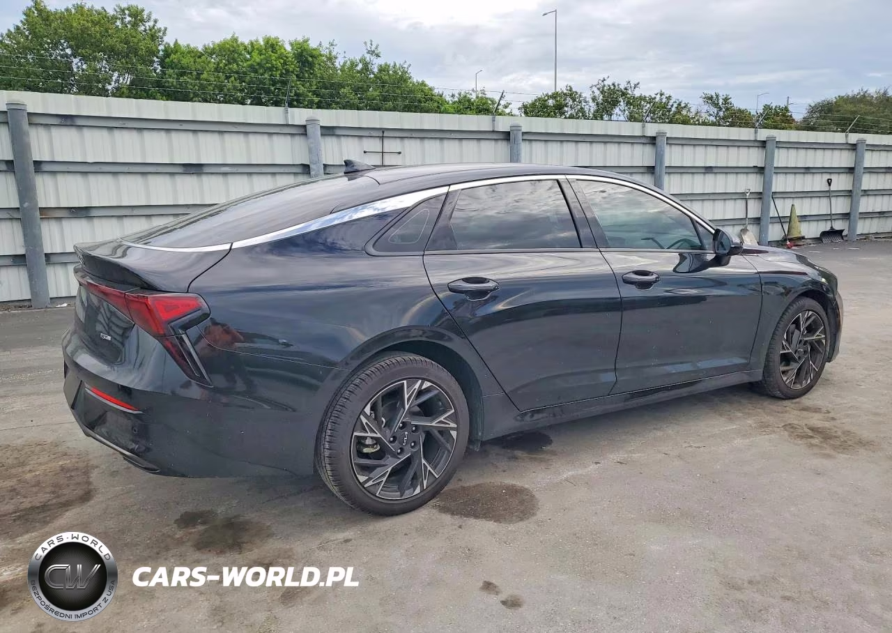 2026 Kia K5 Gt Line VIN:KNAG64J7XT5423270 - 3
