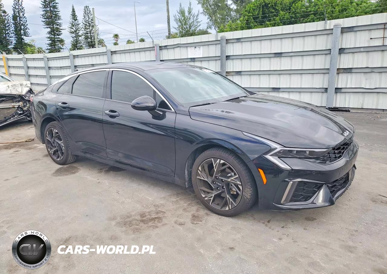 2026 Kia K5 Gt Line VIN:KNAG64J7XT5423270 - 4