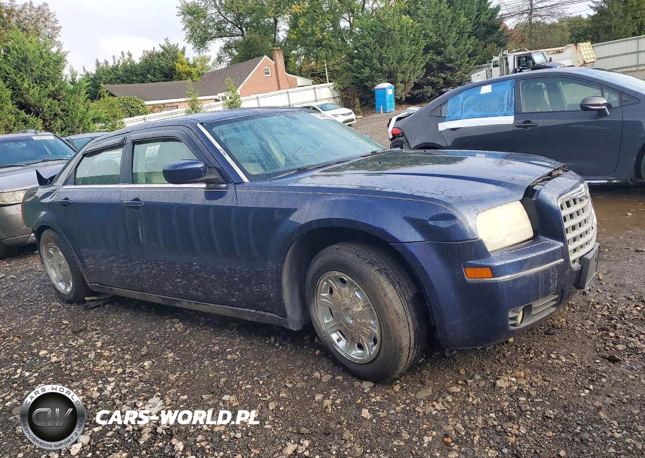 2006 Chrysler 300 Touring VIN:2C3KA53G76H104988 - 4