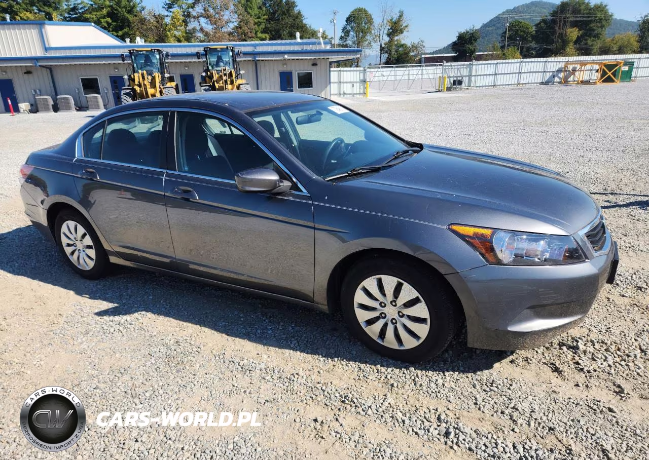 2010 Honda Accord Lx VIN:1HGCP2F3XAA105213 - 4