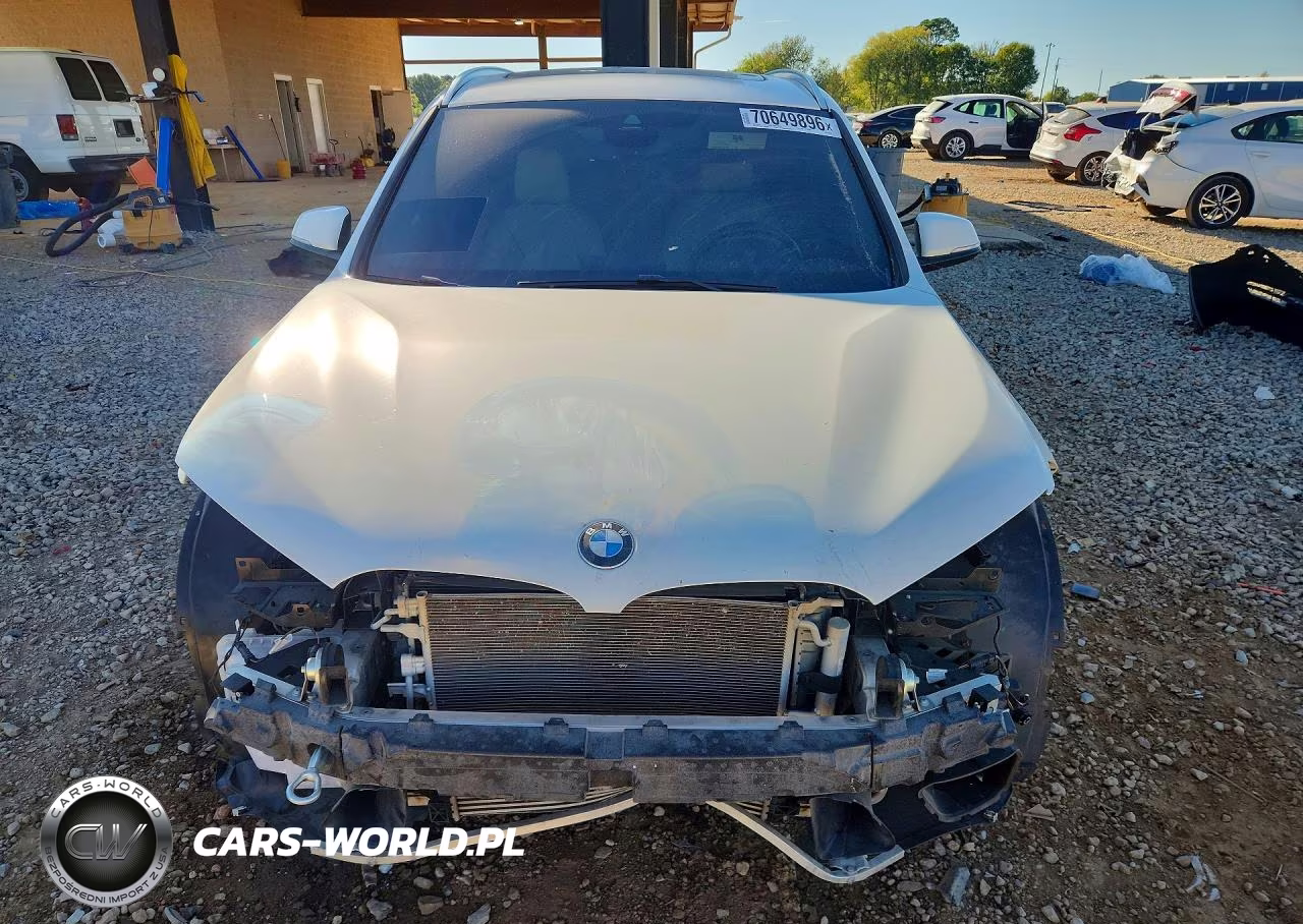 2017 BMW X1 xDrive28I VIN:WBXHT3Z35H4A65302 - 5