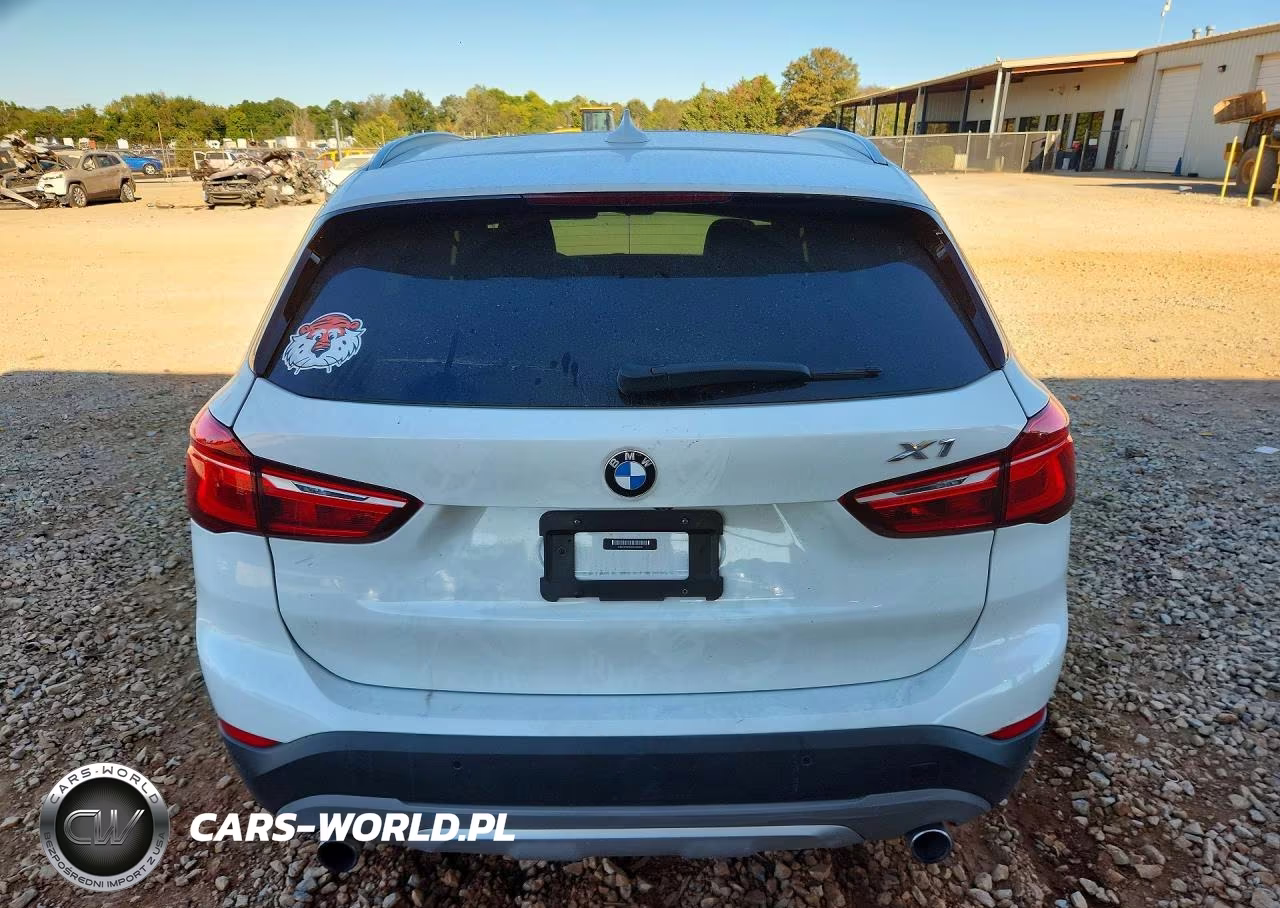 2017 BMW X1 xDrive28I VIN:WBXHT3Z35H4A65302 - 6