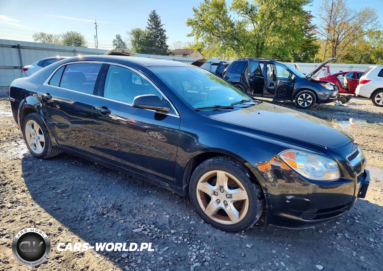 2010 Chevrolet Malibu Ls VIN:1G1ZB5EB8AF240980 - 4