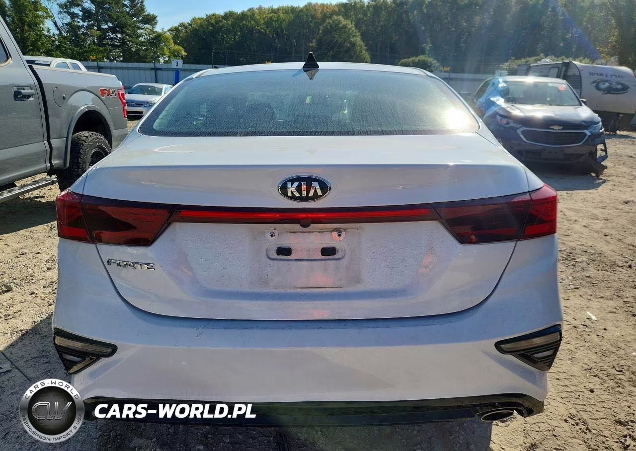 2021 Kia Forte Lxs VIN:3KPF24AD0ME386378 - 6