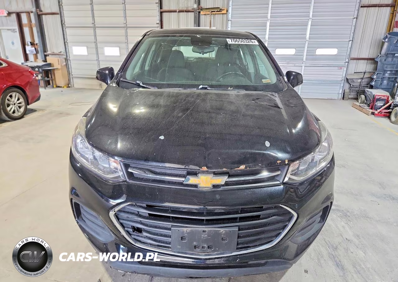 2018 Chevrolet Trax Ls VIN:3GNCJKSB9JL320627 - 5