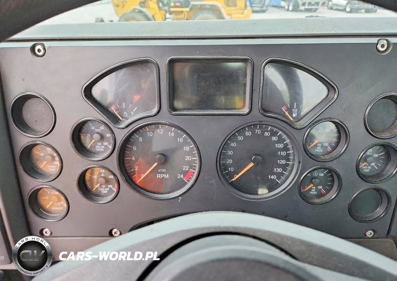 2017 Mack Cxu612 Semi Truck VIN:1M1AW01X2HM009477 - 9
