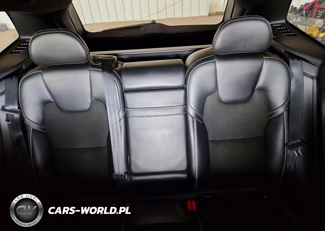 2018 Volvo Xc60 T6 R-Design VIN:YV4A22RM8J1031067 - 10