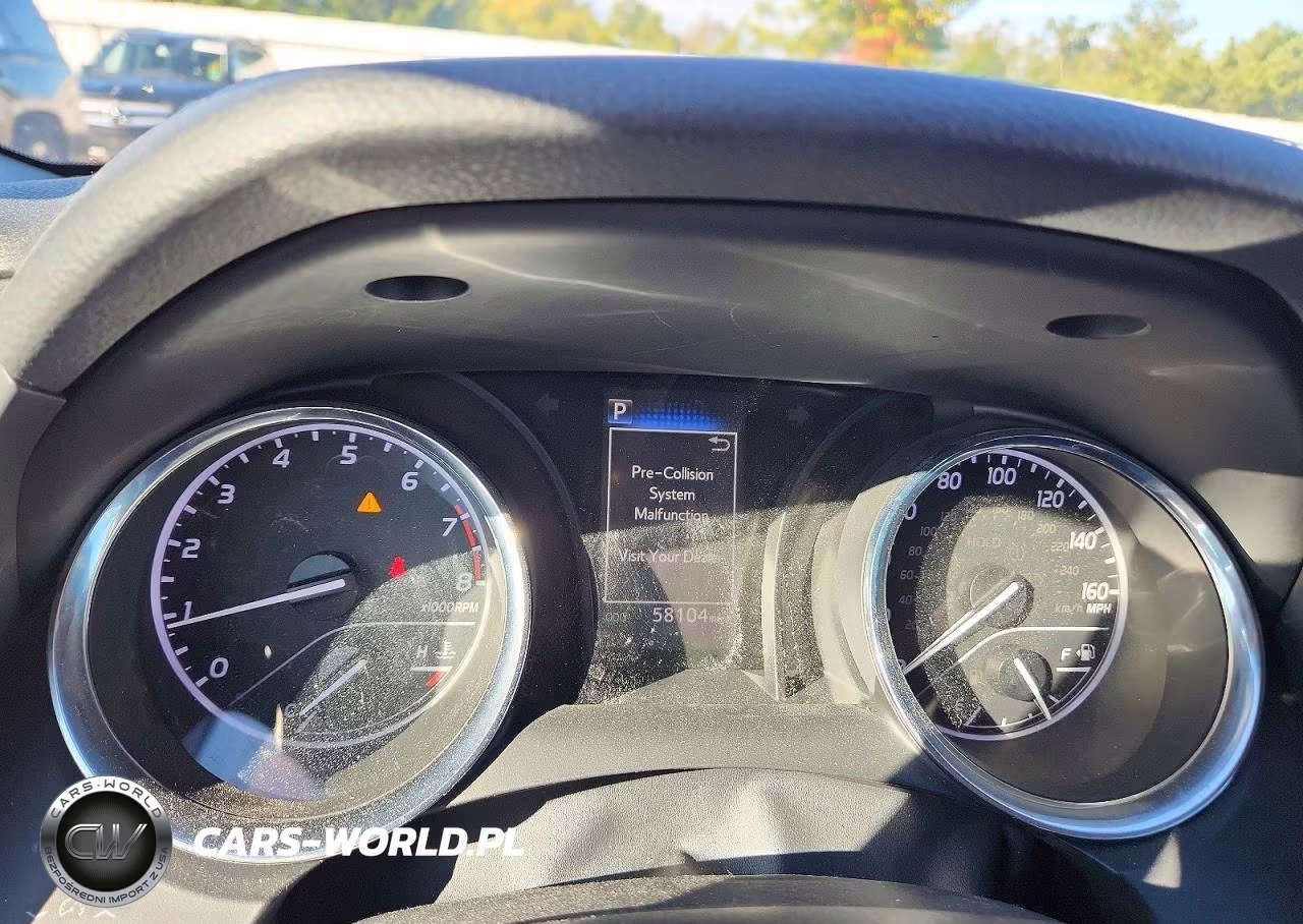 2020 Toyota Camry Se VIN:4T1G11AK1LU509668 - 9
