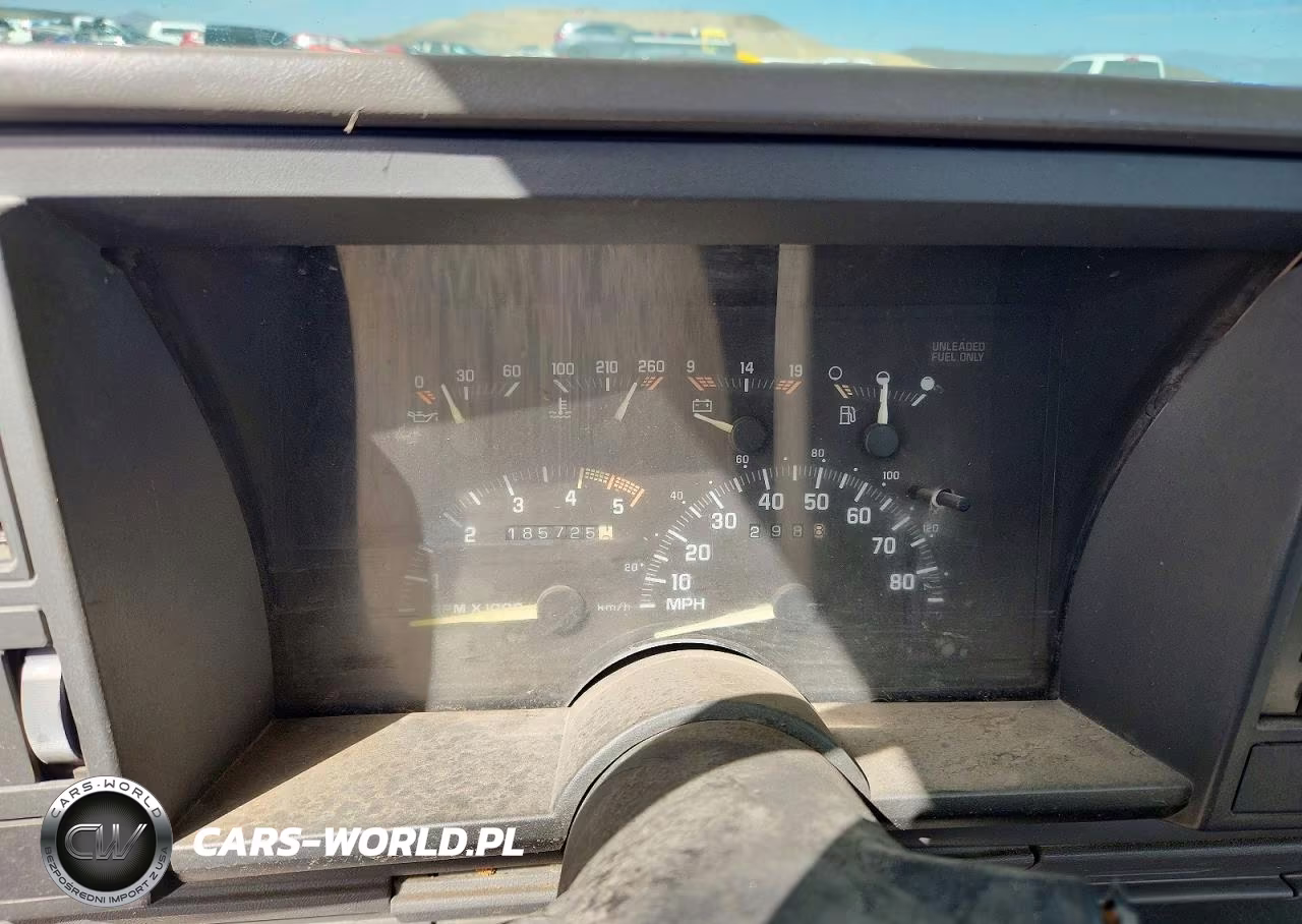 1992 Chevrolet Gmt-400 K1500 VIN:1GCEK14Z2NE167923 - 9