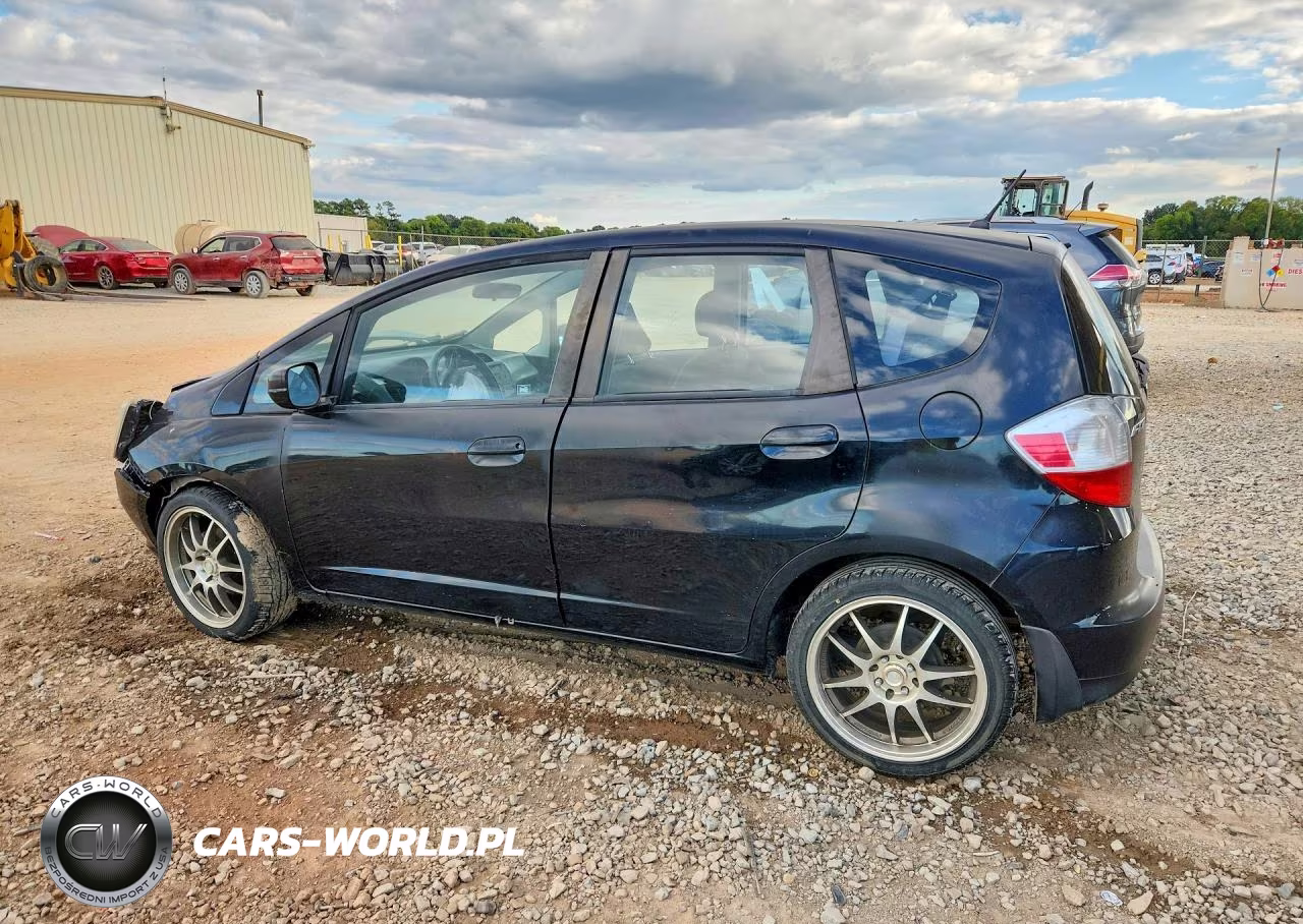 2011 Honda Fit VIN:JHMGE8H37BS010978 - 2