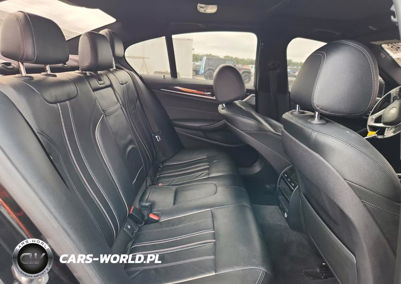 2018 BMW 530 I VIN:WBAJA5C58JWA37656 - 10