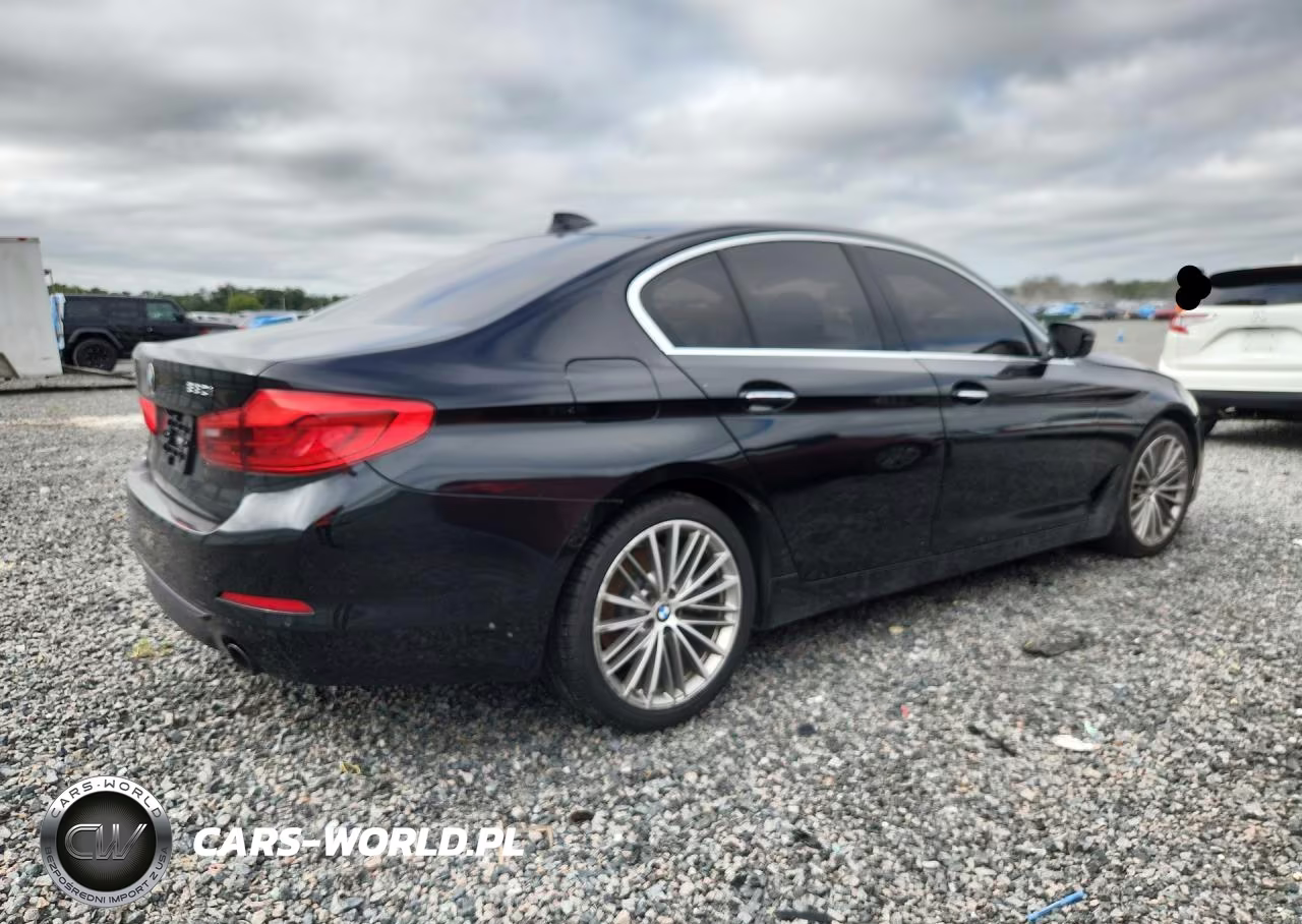 2018 BMW 530 I VIN:WBAJA5C58JWA37656 - 3