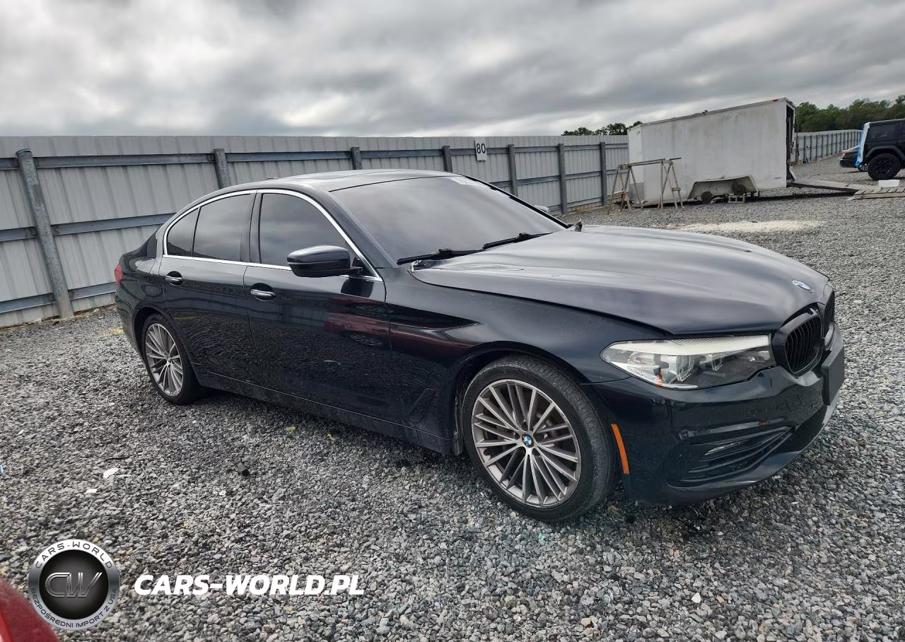 2018 BMW 530 I VIN:WBAJA5C58JWA37656 - 4