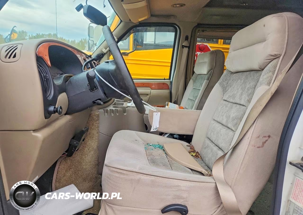 2001 Ford Econoline E250 Van VIN:1FDPE24L71HB59192 - 7