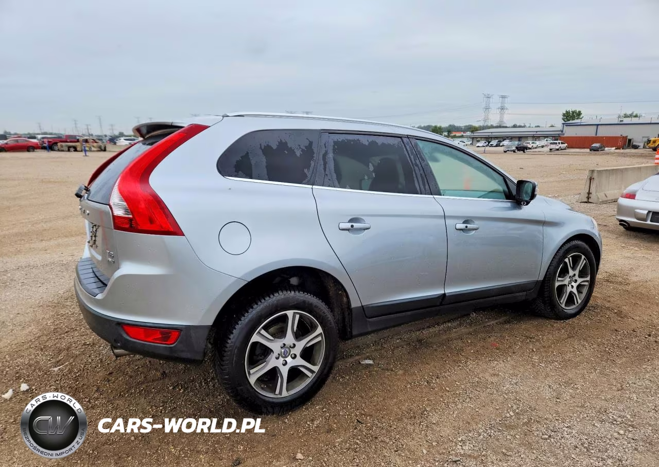 2011 Volvo Xc60 T6 VIN:YV4902DZ4B2179028 - 3