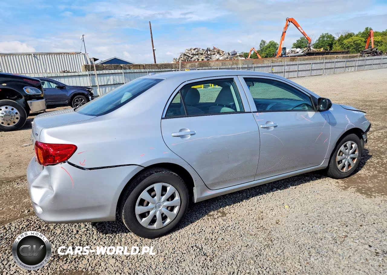 2010 Toyota Corolla Le VIN:2T1BU4EE6AC420653 - 3