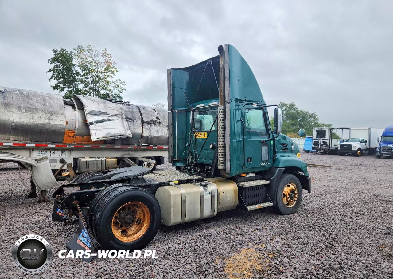 2017 Mack 600 Cxu600 VIN:1M1AW01X0HM009722 - 3
