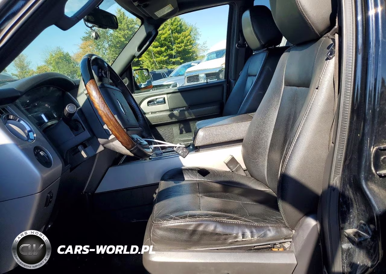 2012 Ford Expedition Limited VIN:1FMJU2A55CEF01354 - 7