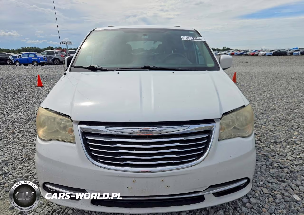 2013 Chrysler Town & Country Touring VIN:2C4RC1BG4DR815196 - 5