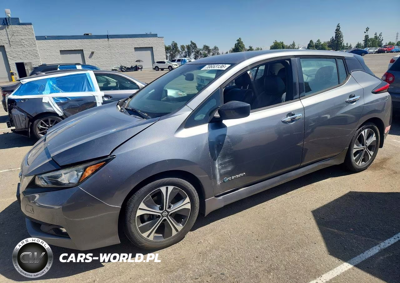 2025 Nissan Leaf Sl