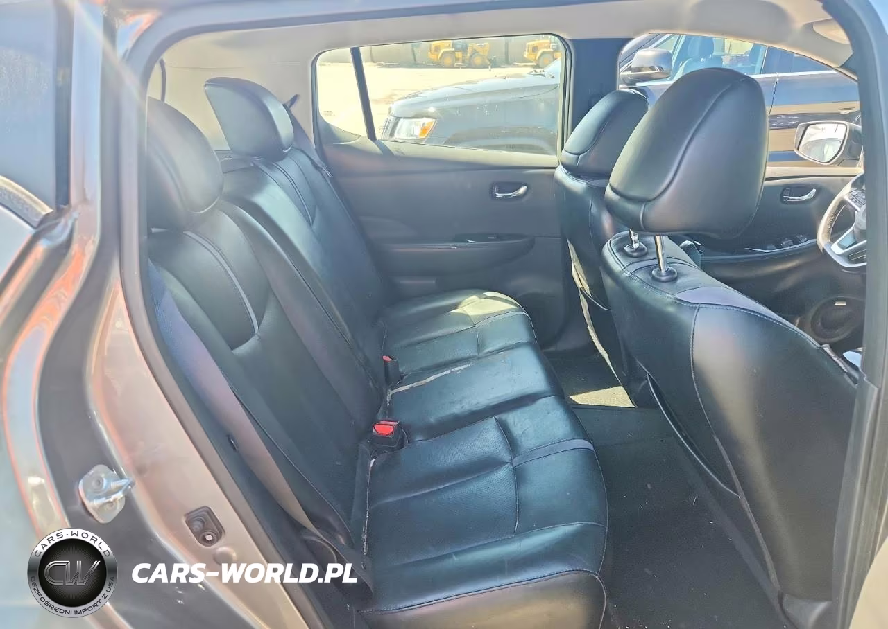2025 Nissan Leaf Sl VIN:1N4AZ1CP5JC307730 - 10