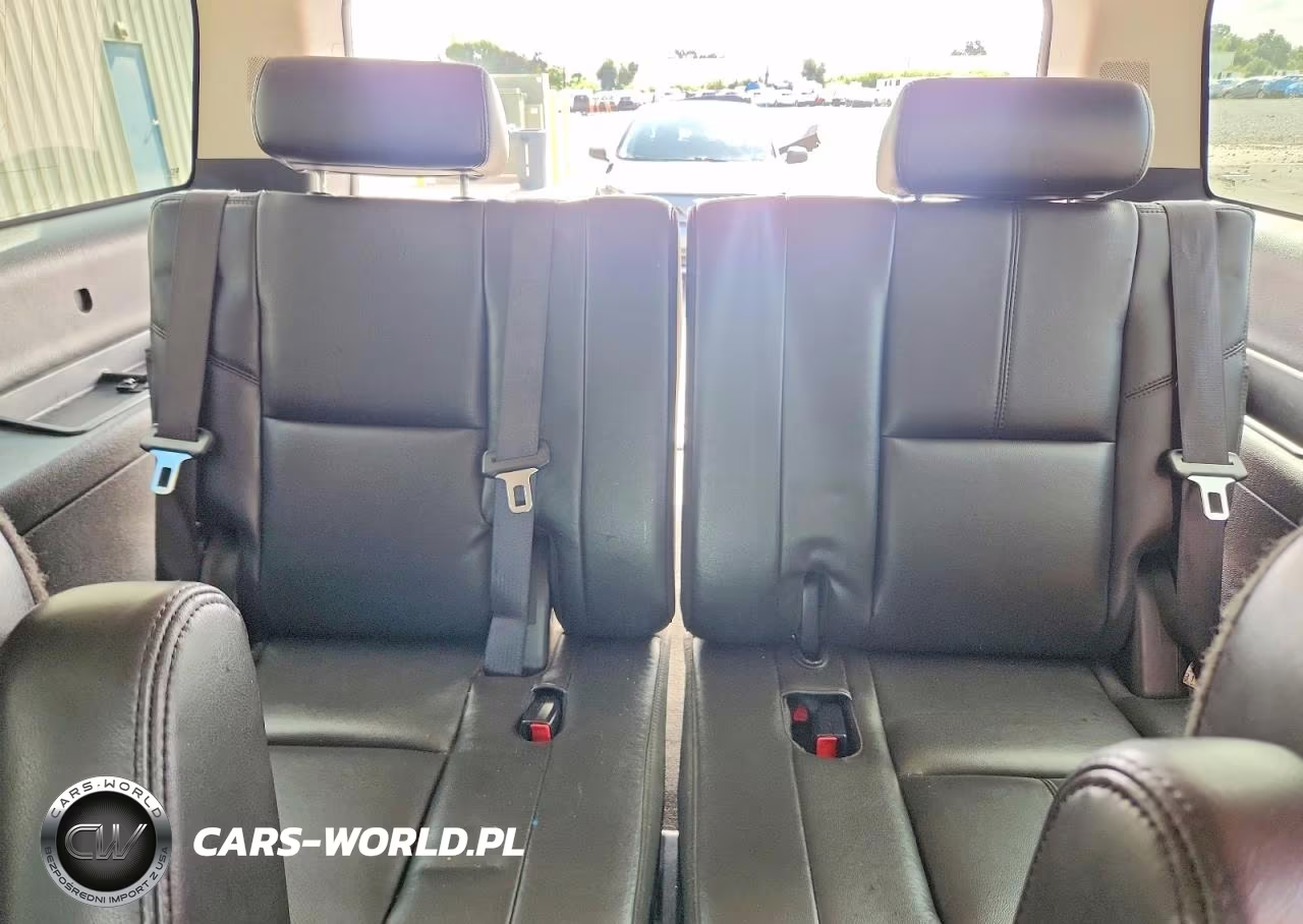 2012 Chevrolet Suburban K1500 Lt VIN:1GNSKJE71CR270909 - 10
