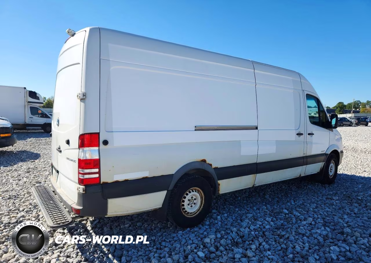 2015 Mercedes-Benz Sprinter 2500 VIN:WD3PE8DB0FP129960 - 3
