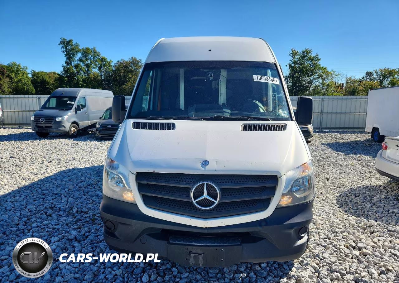 2015 Mercedes-Benz Sprinter 2500 VIN:WD3PE8DB0FP129960 - 5