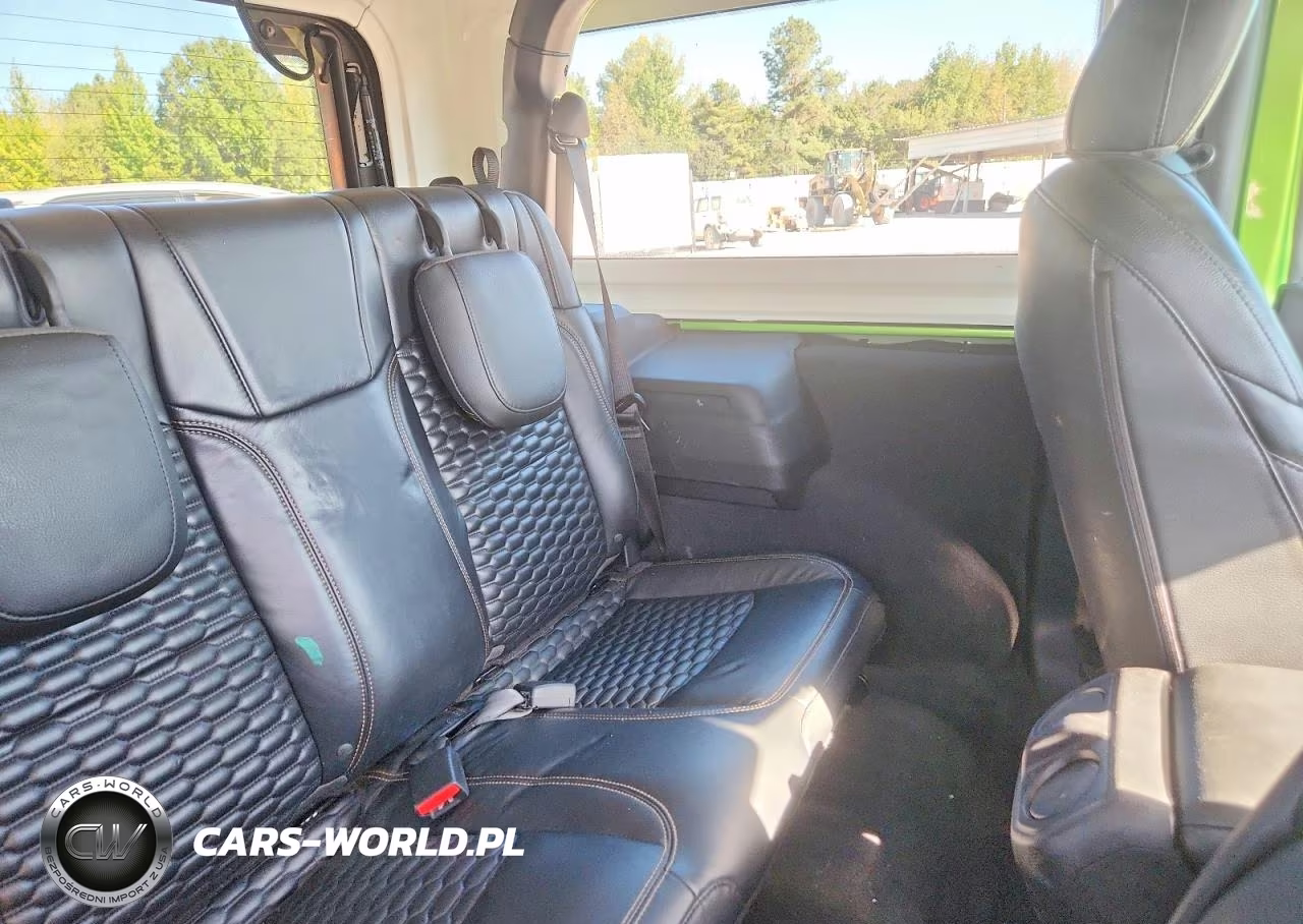 2025 Jeep Wrangler Sport VIN:1C4PJXAN1SW629877 - 10