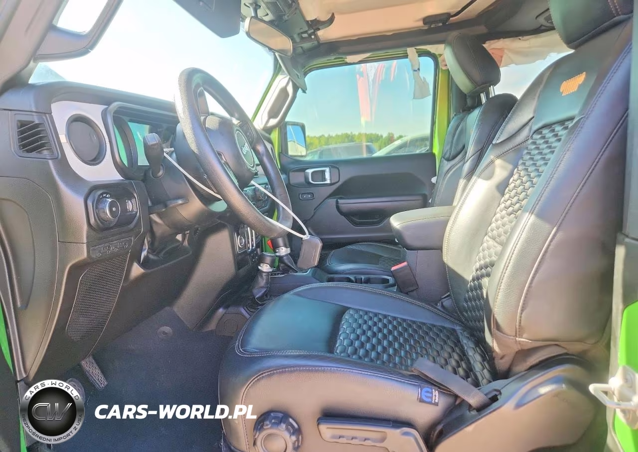 2025 Jeep Wrangler Sport VIN:1C4PJXAN1SW629877 - 7
