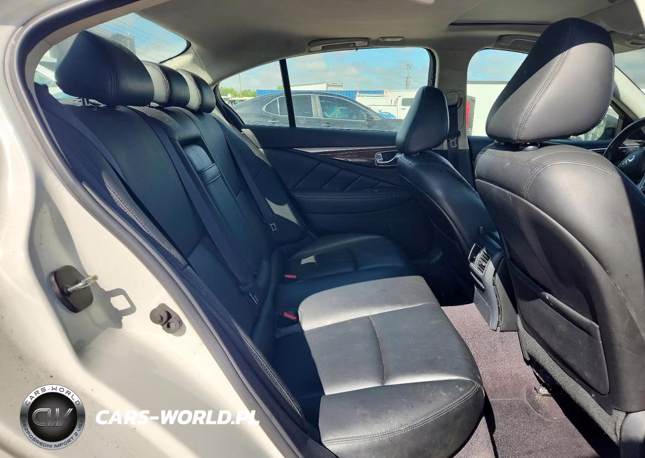 2018 Infiniti Q50 3.0T Luxe VIN:JN1EV7AP3JM365569 - 10
