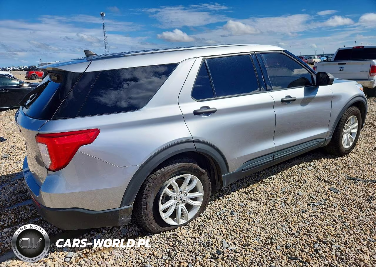 2021 Ford Explorer VIN:1FMSK7BH2MGB16176 - 3