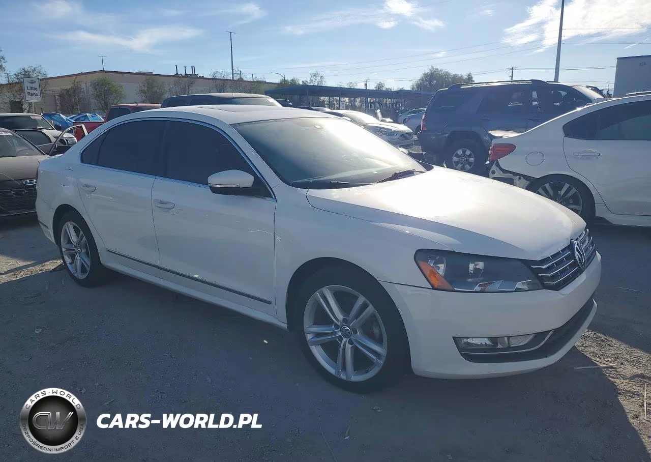 2014 Volkswagen Passat Se VIN:1VWBN7A33EC073345 - 4